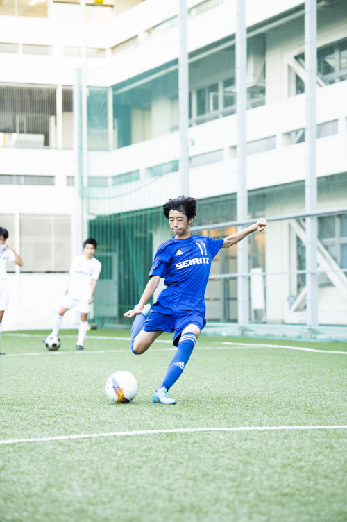 成立学園サッカー部 リュック - アウトドア